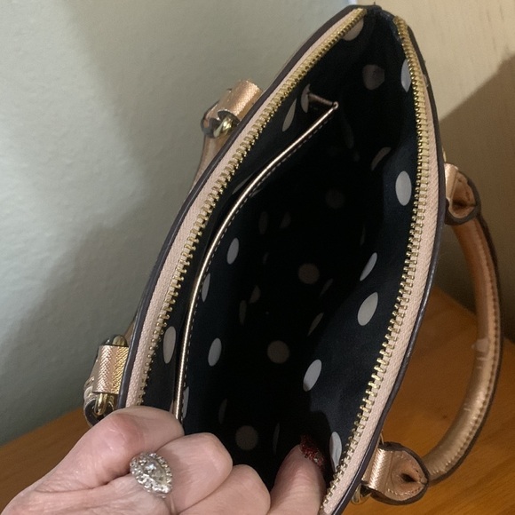 Anne Klein dome bag - Picture 6 of 6
